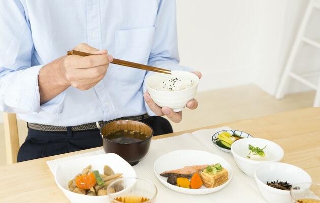 日常健康飲食中，葷素食如何搭配？